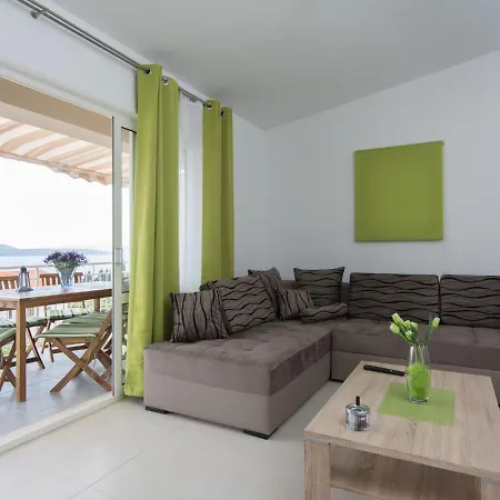 In Seget Donji With Terrace *