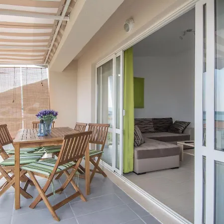 In Seget Donji With Terrace *